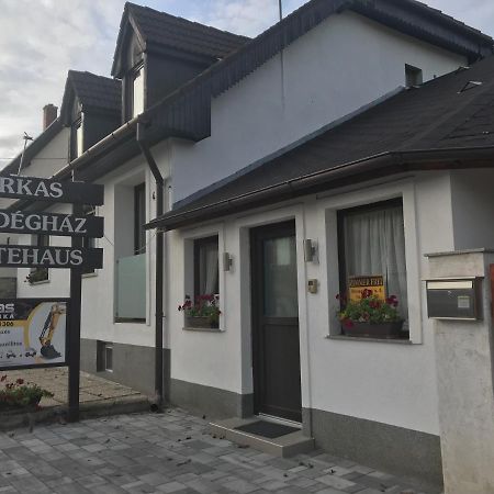 Farkas Vendeghaz Hotel Sopron Ngoại thất bức ảnh