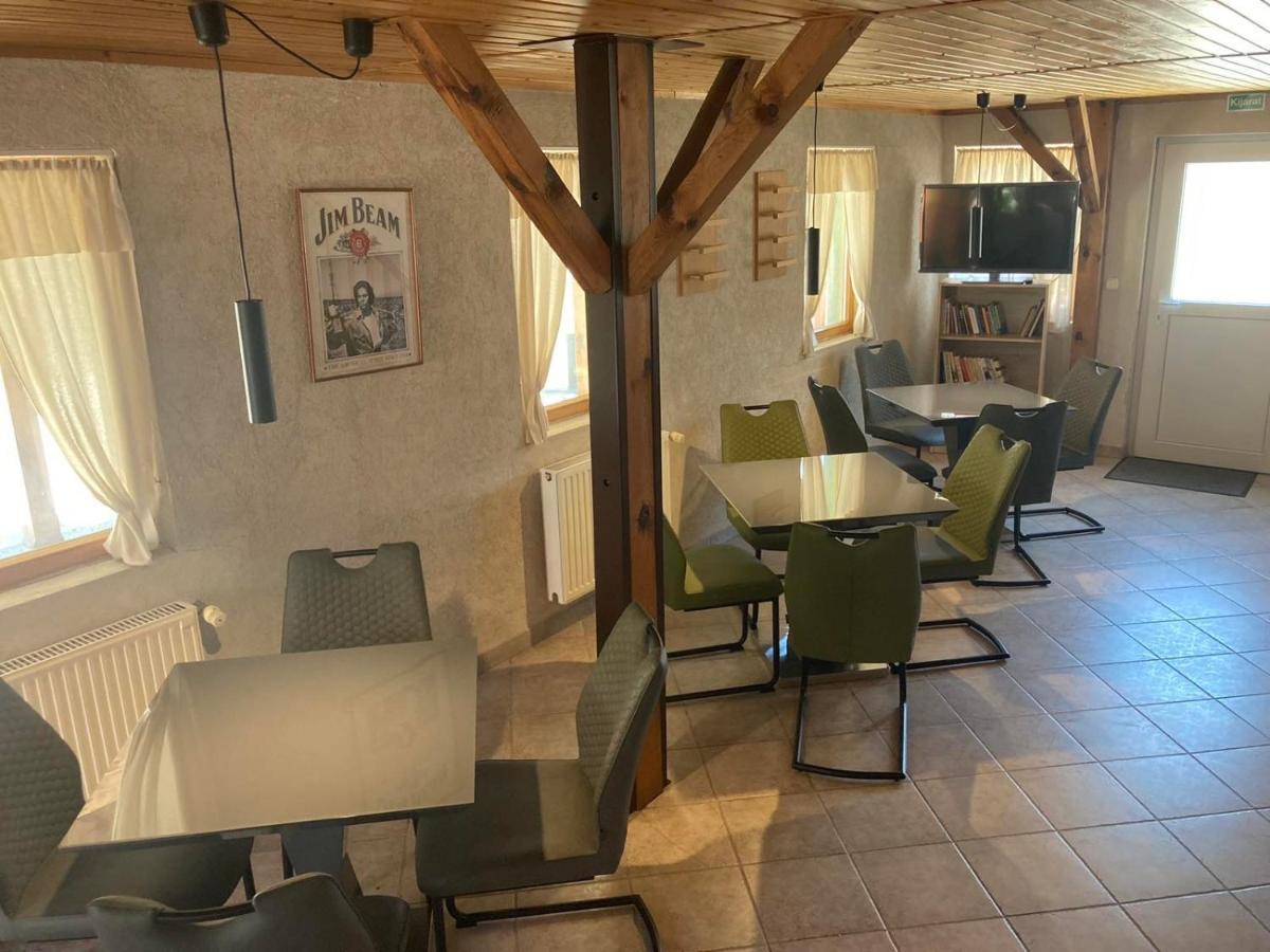 Farkas Vendeghaz Hotel Sopron Ngoại thất bức ảnh
